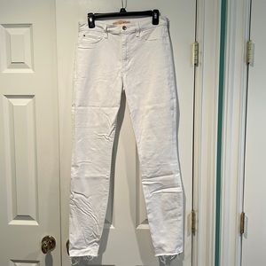 Brand new without tags Joes brand white jeans size 29 high rise skinny “charley”
